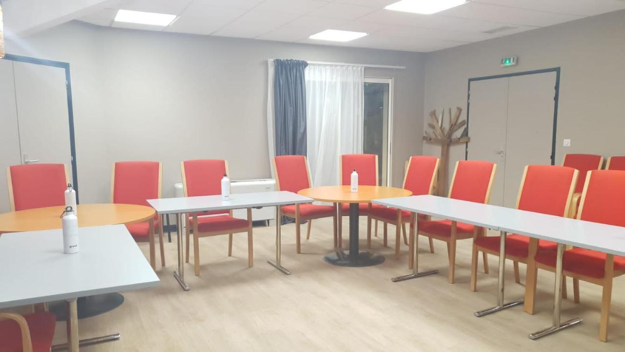 Greet Hotel Castres Saix Saix  Екстериор снимка
