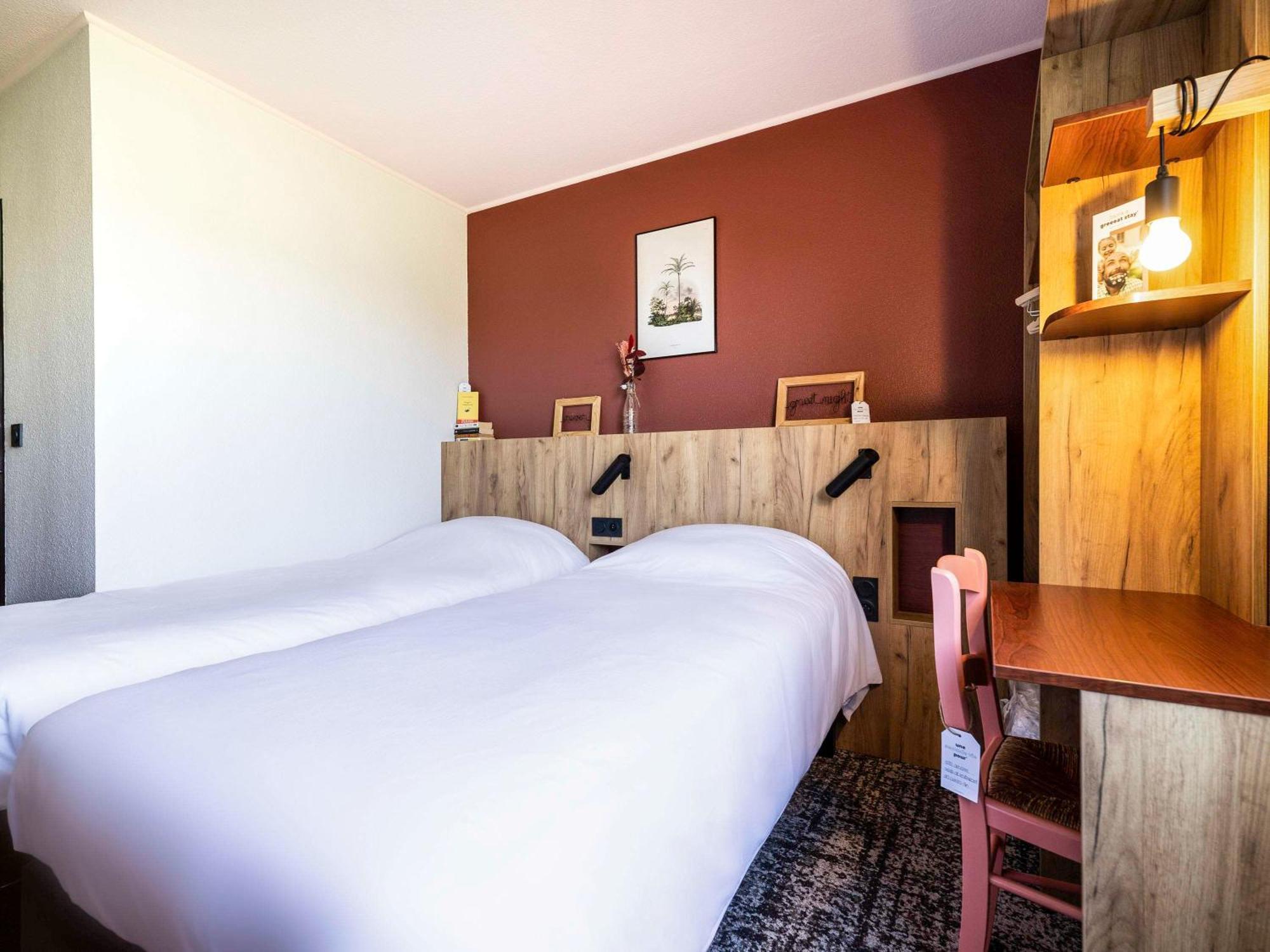 Greet Hotel Castres Saix Saix  Екстериор снимка